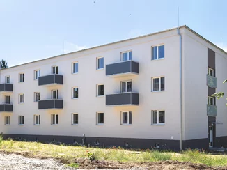 Balkón s práškovanou povrchovou úpravou