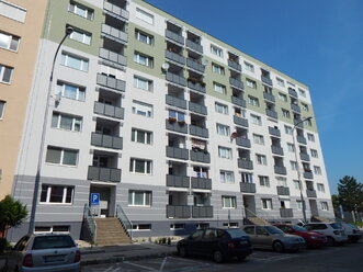 Funkčná a štýlová loggia pre bytovku – MBD Steel