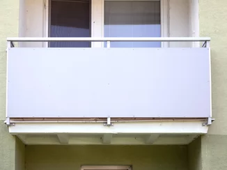 Kompletný balkónový systém – montáž a dokončenie
