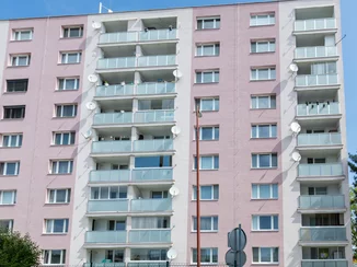 Kompletný balkónový systém – montáž a dokončenie