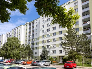 Kompletný balkónový systém – montáž a dokončenie