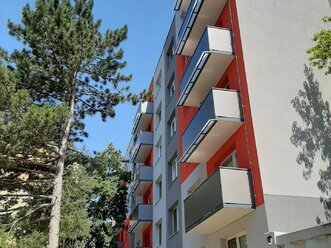 Realizácia závesného balkóna na zrekonštruovanom dome