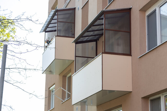 Strieišky na balkóny