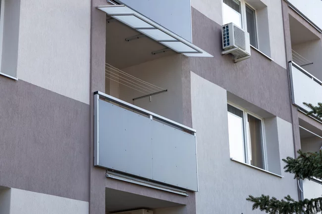 Sušiaky na prádlo na balkóny Sušiaky na prádlo na balkóny